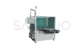 Vertical rotary labeling machine